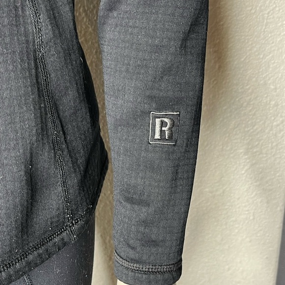 Patagonia 1/4 Zip Pullover Jacket - Picture 3 of 7